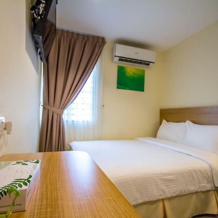 118 Hotel,Dato Keramat - Self Check In George Town Exterior photo