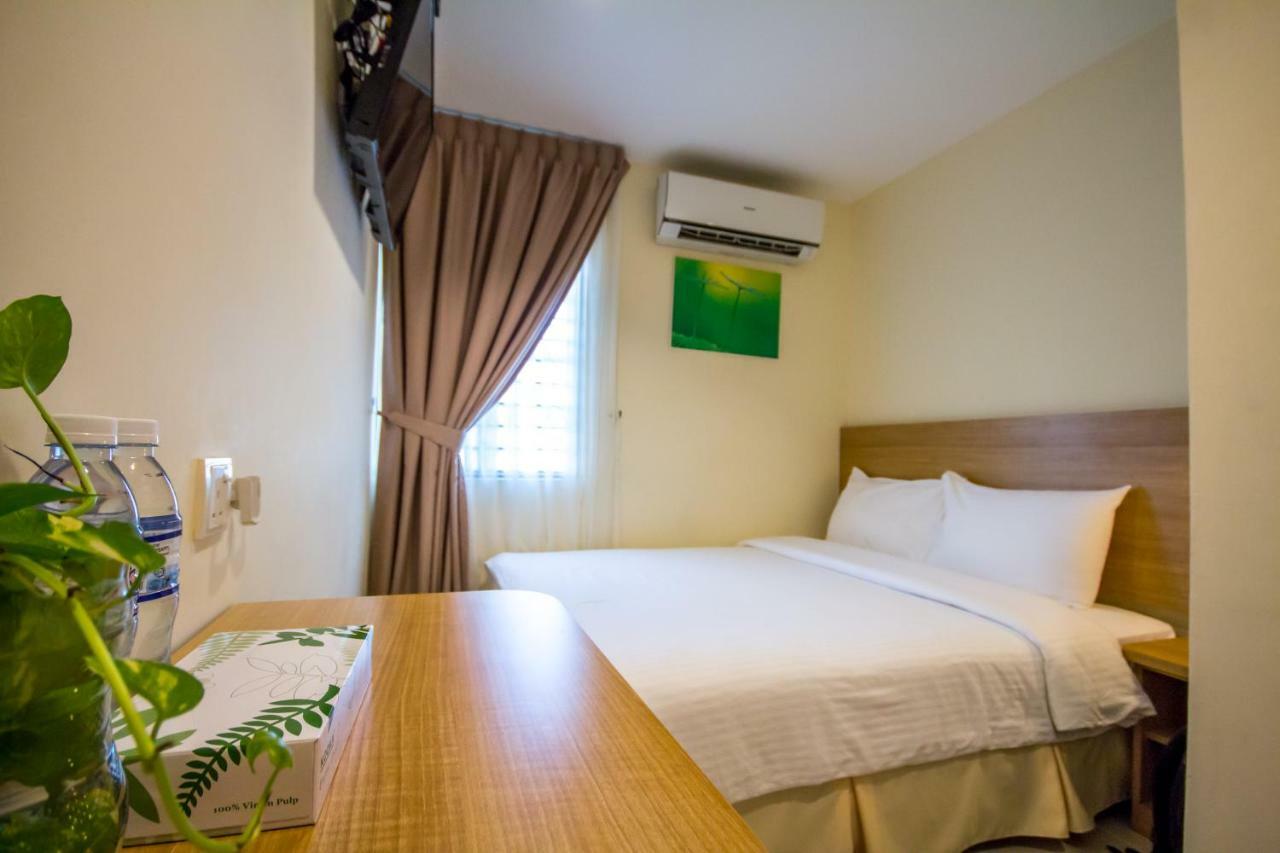 118 Hotel,Dato Keramat - Self Check In George Town Exterior photo